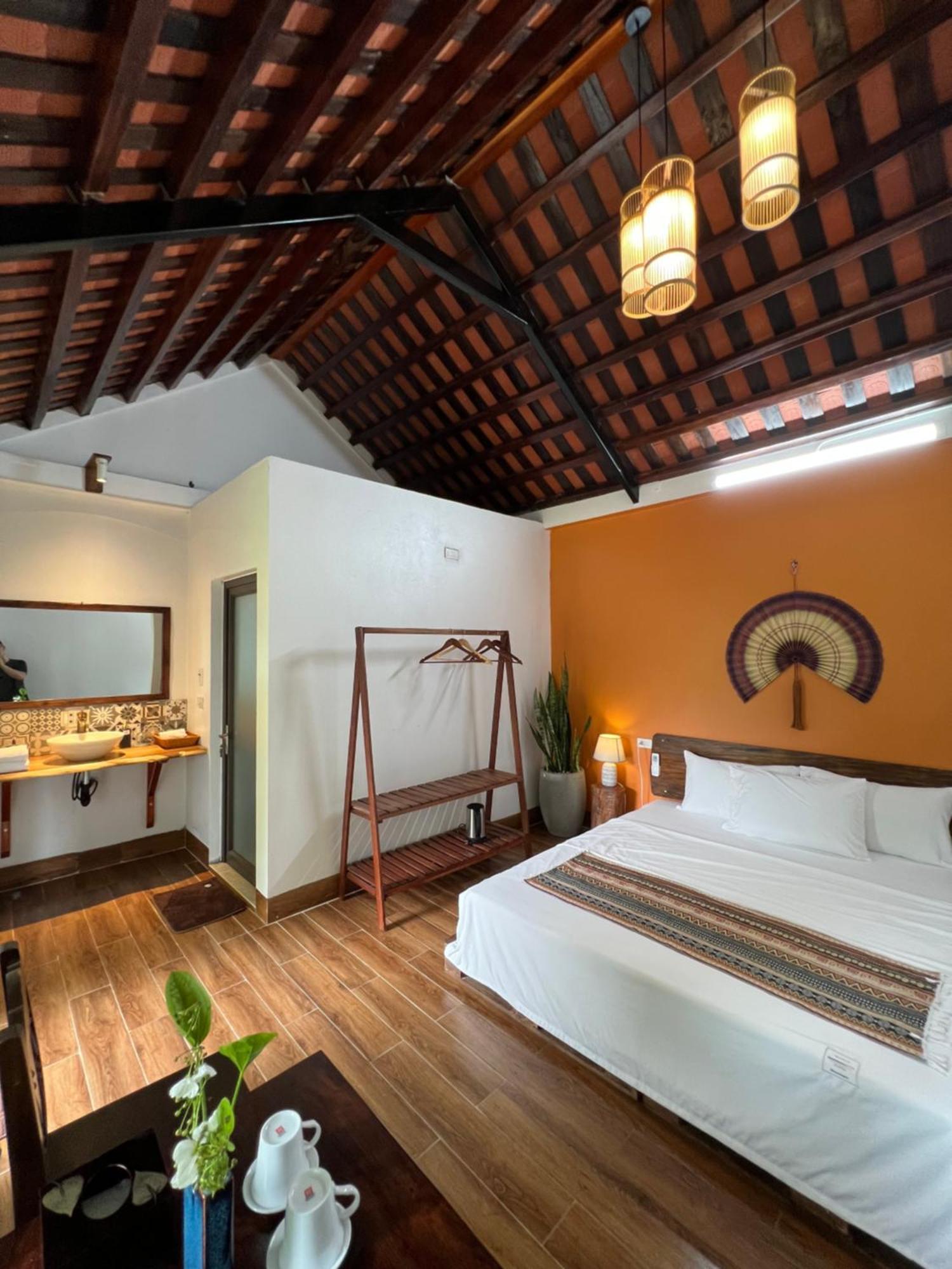 Thom'S House Hotel Ninh Binh Exterior photo